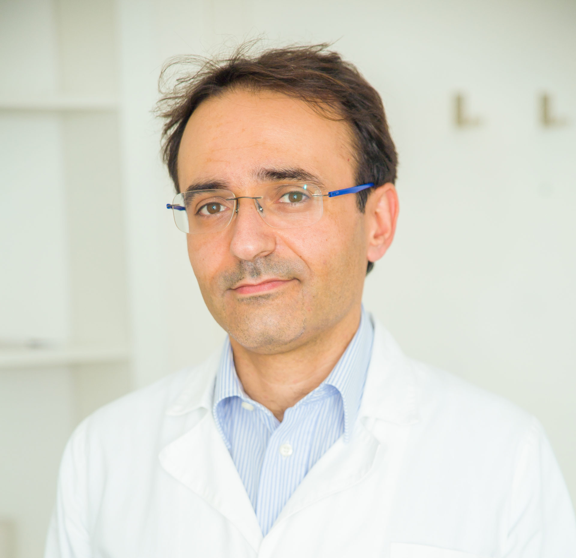 Il Dottor Claudio Cassieri è il Medico Specialista che effettua le Visite Gastroenterologiche presso lo Studio Vircos di Roma San Giovanni