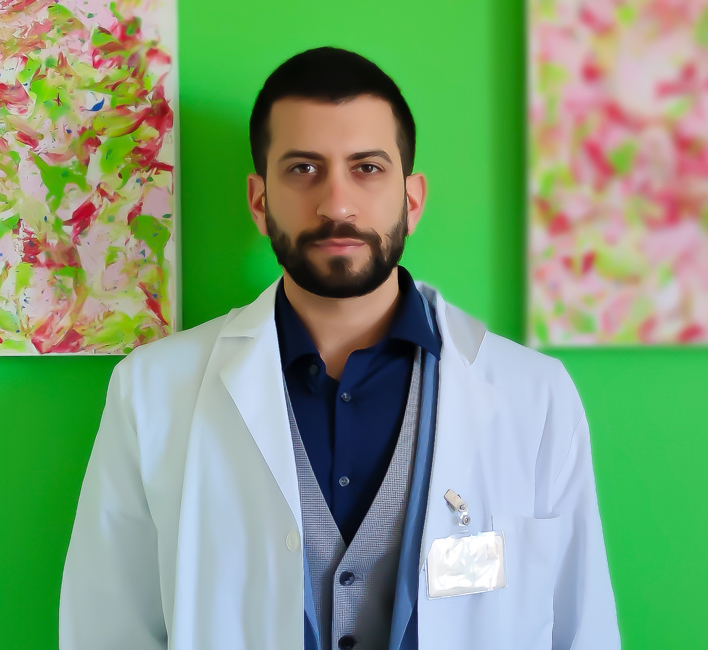 Il Dottor Riccardo Rossi Marcelli è lo specialista esperto che struttura protocolli di sana alimentazione da seguire presso il Poliambulatorio Vircos situato a Roma san Giovanni