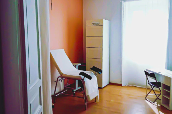 La stanza ginecologica per i medici che cercano una stanza in affitto a Roma san Giovanni