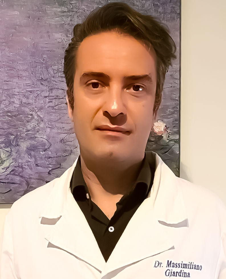 Il Dottor Massimiliano Giardina è il Medico esperto che esegue l'esame Morfologica in Gravidanza presso lo Studio Vircos a Roma San Giovanni