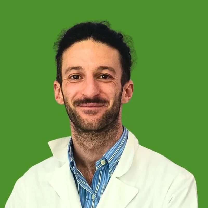 Il Dottor Luca Pellegrino, dermatologo esperto a Roma presso Studio Vircos