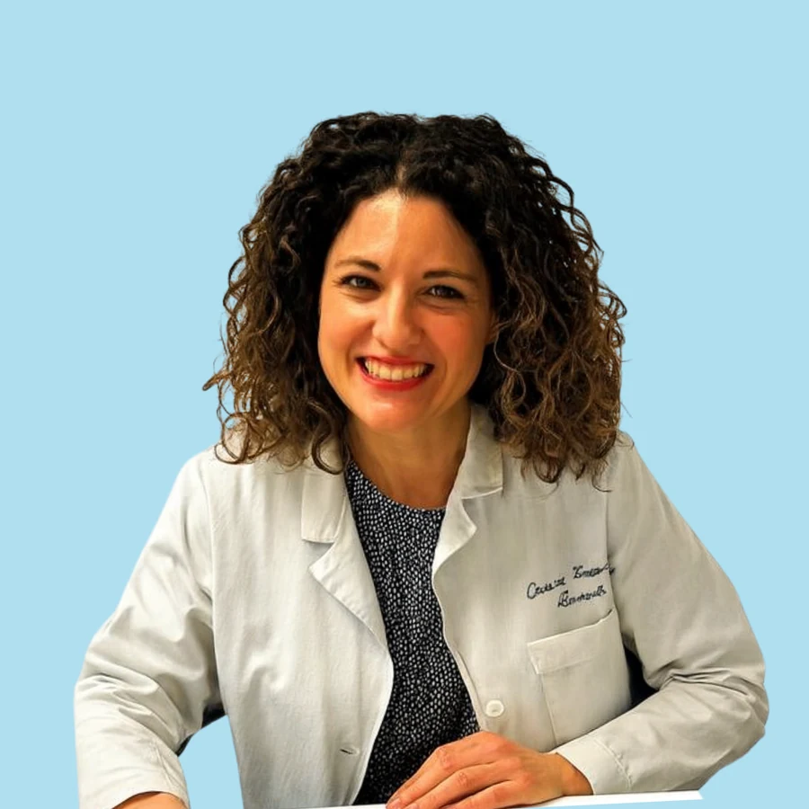 La Dottoressa Alessandra Marzullo esegue criolipolisi su addome e maniglie dell’amore a Roma San Giovanni presso lo Studio Vircos.