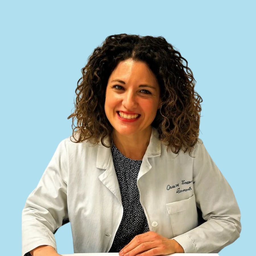 La Dottoressa Alessandra Marzullo esegue trattamenti di mesoterapia gambe a Roma San Giovanni per migliorare circolazione e cellulite presso lo Studio Vircos.