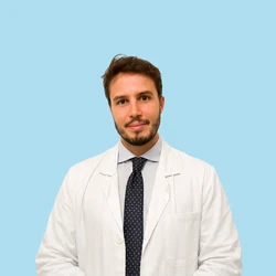 Il dott. Riccardo Ciattaglia, specialista in angiologia allo Studio Vircos di Roma San Giovanni